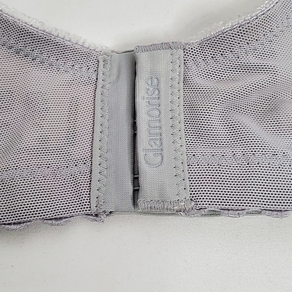 Glamorise Full Coverage Wireless Bra - 52D - Picture 11 of 11